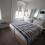 Le César 4* Provins