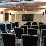 Le Cesar 4* Provins