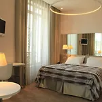 Le Cesar 4* Provins