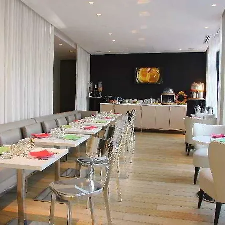 Hotel Le César Provins