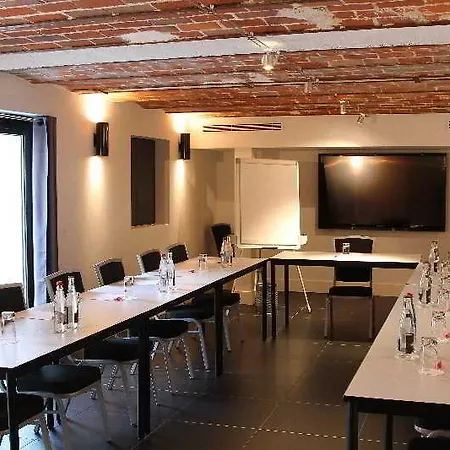 Le Cesar 4* Provins
