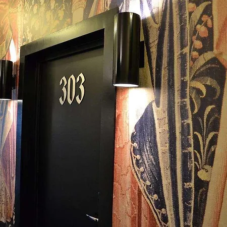 Hotel Le César Provins