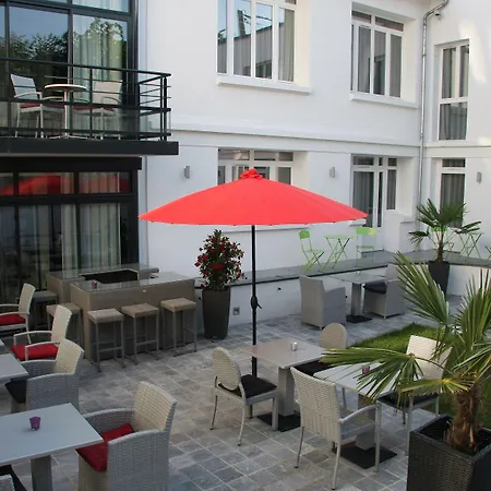 Le Cesar Hotel