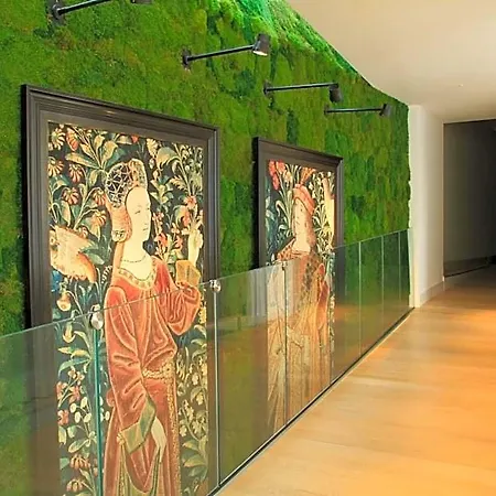 Hotel Le Cesar 4*