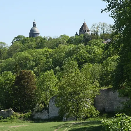 Le César 4* Provins