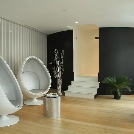호텔 Le Cesar 4*