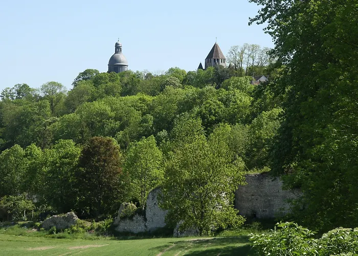 Le César 4* Provins